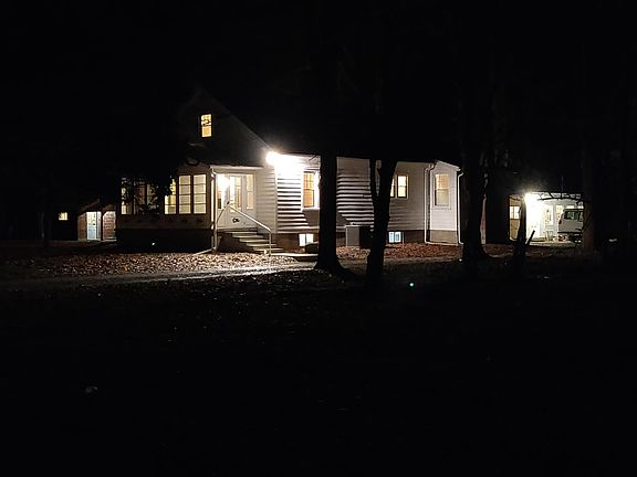 Front of farmhouse from Burkhardt Rd.