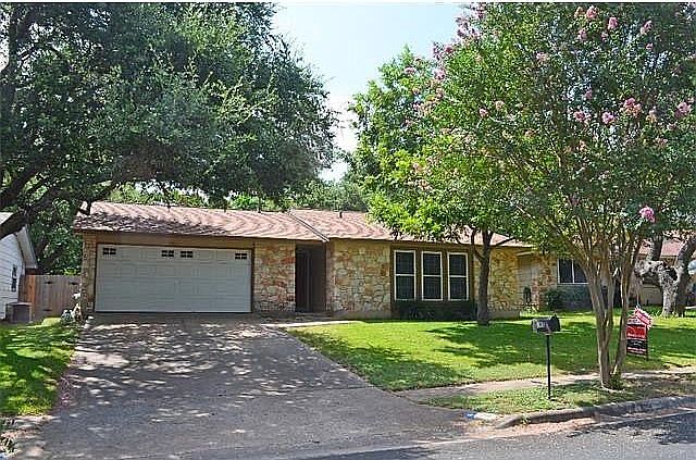 1st image of 7911 Creekmere Ln