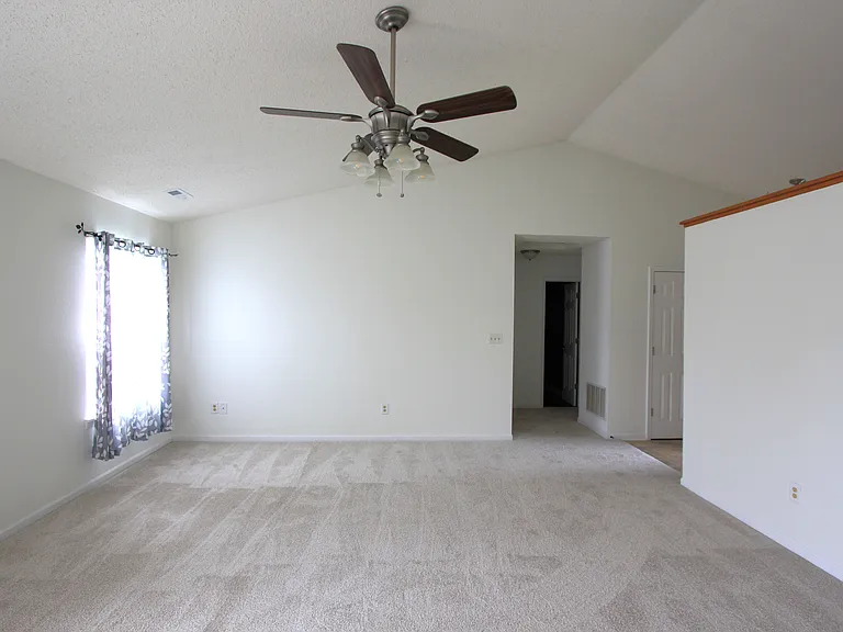 33 Morse Cir — Photo 12