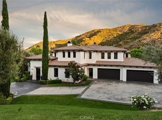 29462 Malibu View Ct, Agoura Hills, CA 91301