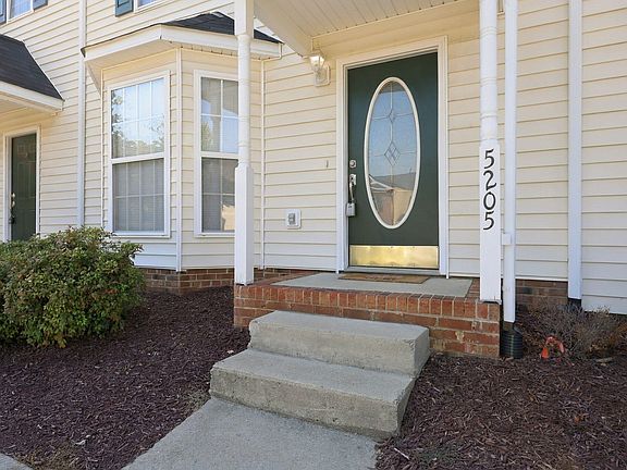 3rd image of 5205 Tanglewood Creek Ct