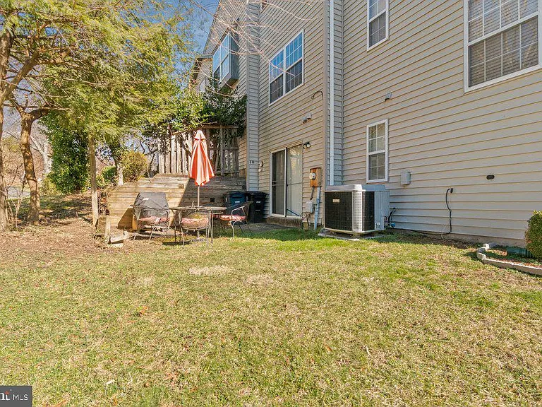 10477 Campus Way S — Photo 30