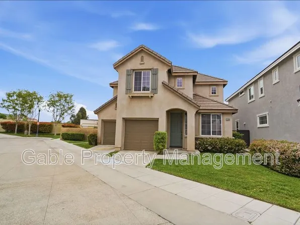 23206 Brooke Ln, Valencia, CA 91355