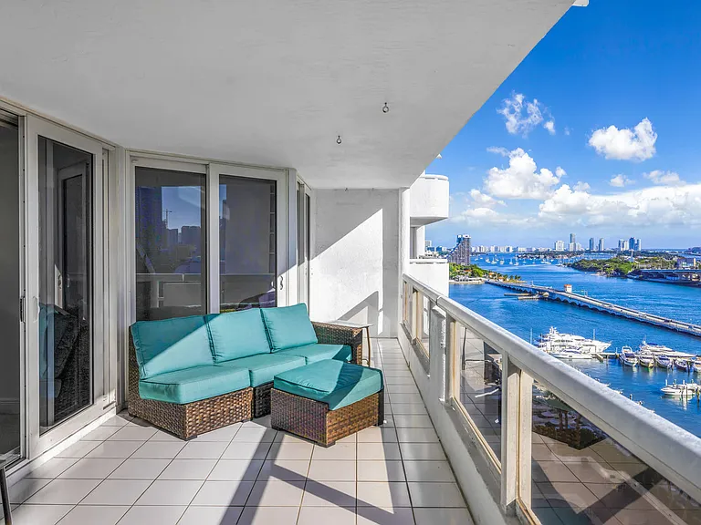 1717 N Bayshore Dr #ID1054118P — Photo 5