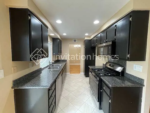 9881 Whitewater Rd — Photo 1