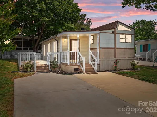 165 Cardinal Dr #615, New London, NC 28127