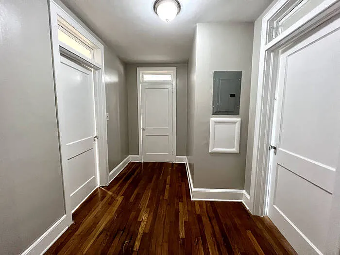 319 Howard St — Photo 26