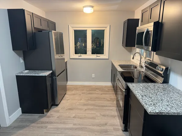 25 Malden St, Nassau, NY 12123