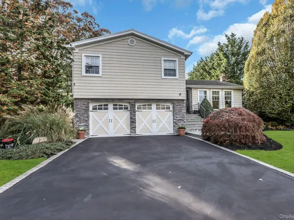 19 Clinton Lane, Jericho, NY 11753