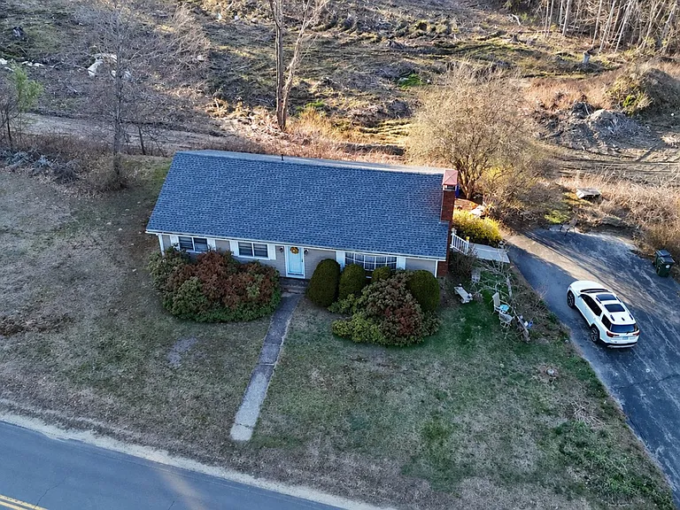 Greer Rd — Photo 12
