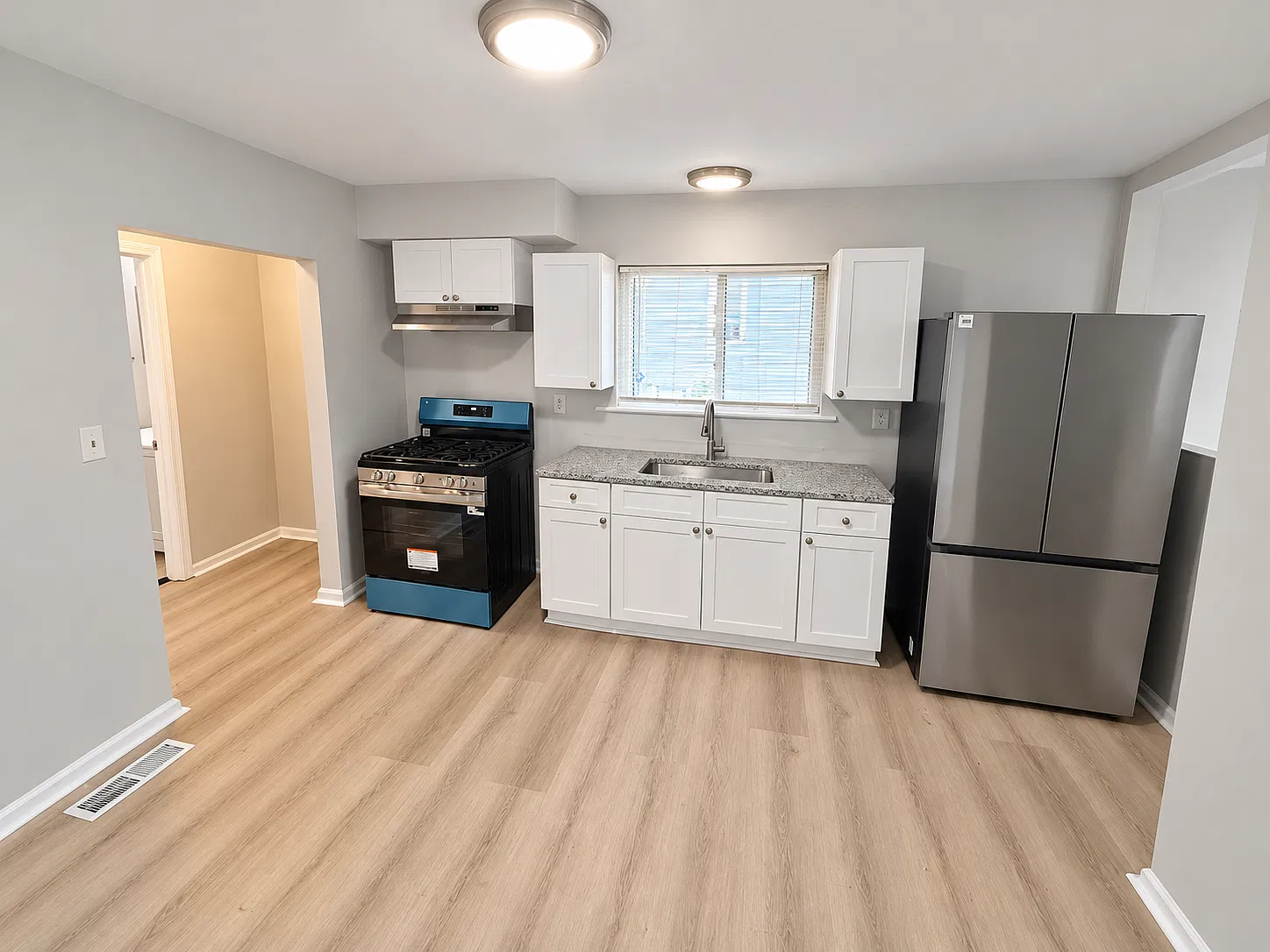 5 bed, 1700 sqft, $1,900 — Photo 4