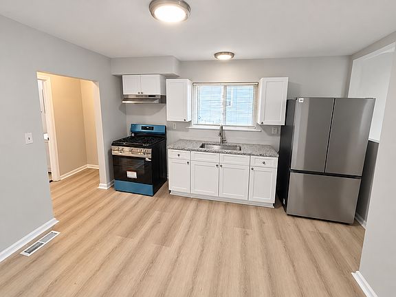 4th image of 314 Midridge Dr