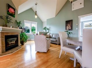 1376 Pandora Ave #3, Victoria, BC V8R 1A3
