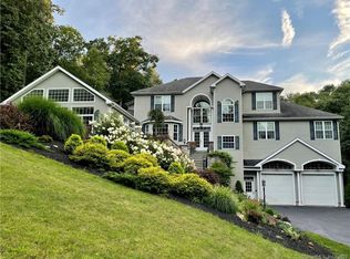 45 Grey Fox Lndg, Woodstock, CT 06281
