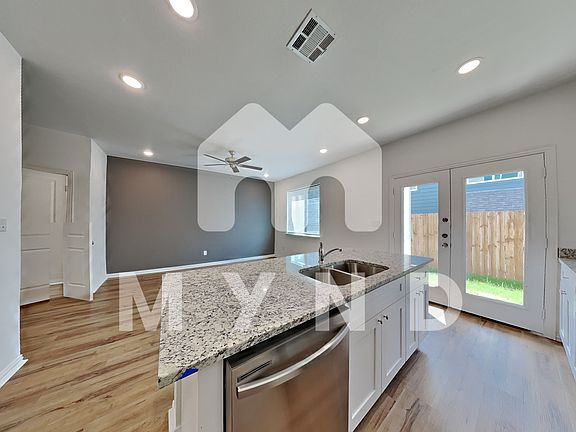 4th image of 602 Briarwood Ln