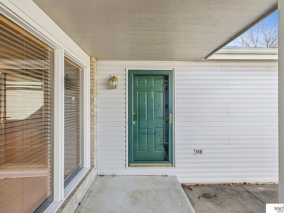 3rd image of 5904 Princess Margaret Dr