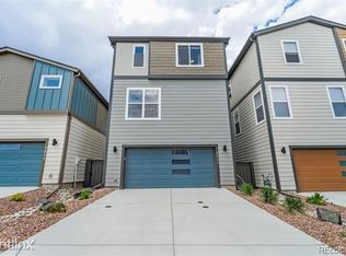 7323R Hunter Jumper Dr, Colorado Springs, CO 80922