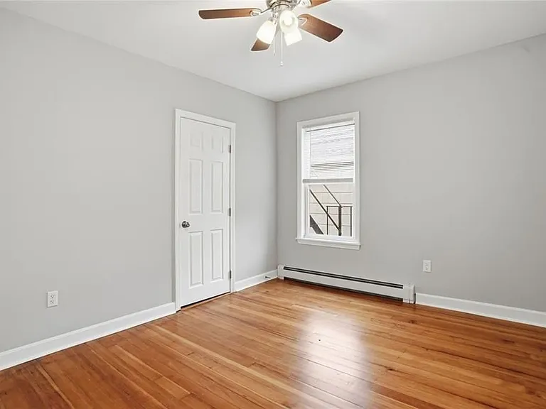 188 Division St #2R — Photo 12