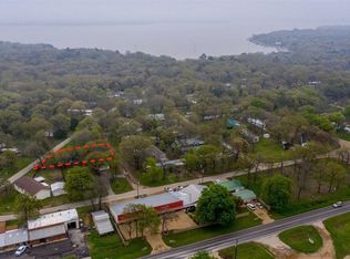 1103 Sovereign Dr, Tool, TX 75143