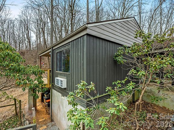 4th image of 198 Brooks Branch Rd