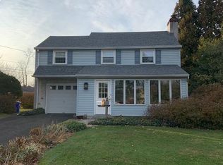 610 S York Rd, Hatboro, PA 19040