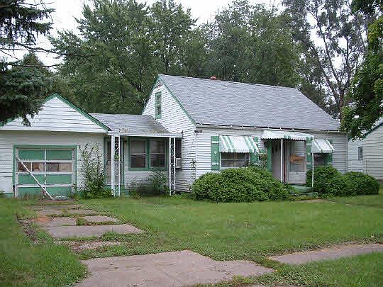 1st image of 2216 S Central Ave