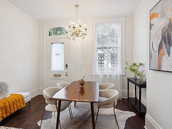 2nd image of 936 Esplanade Ave #103