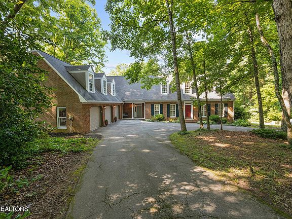 2nd image of 10104 Westland Dr