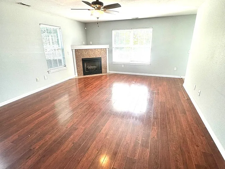 3705 SW Hansom Loop — Photo 5