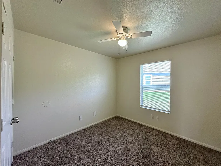 2602 John Porter Dr — Photo 28