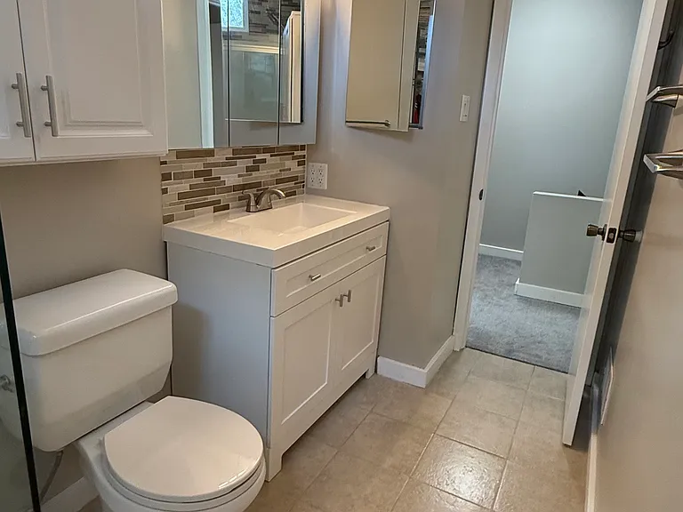 Full bathroom with LED lighting
Plenty of storage and medicine cabinet mirrors