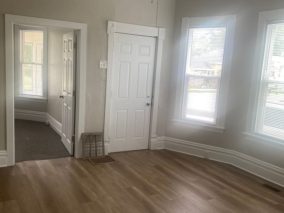 1st image of 473 Pine Ave