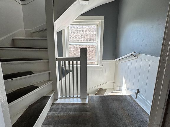 2nd image of 3810 W Ohio St #2