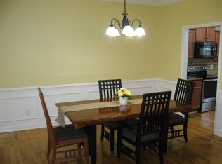 202 Cobblestone Dr, Spring Lake, NC 28390