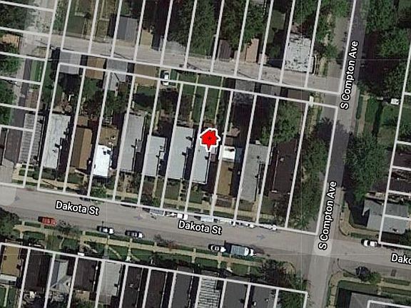 2nd image of 3213 Dakota St
