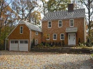 64 Cove Neck Rd, Oyster Bay, NY 11771