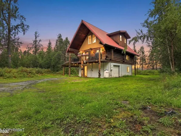 8992 S River Dr, Palmer, AK 99645