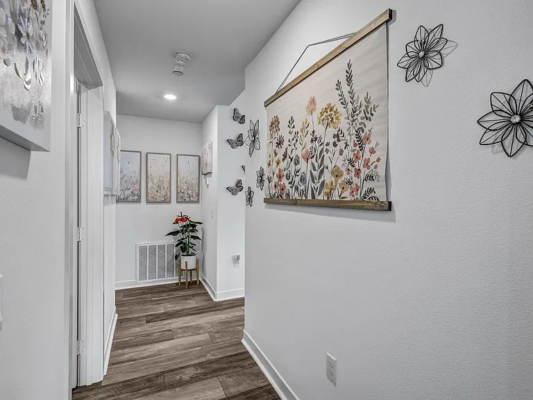 1401 Lasso Way #105 — Photo 13