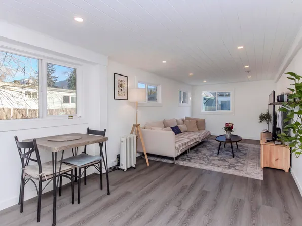 40157 Government Rd #24, Squamish, BC V8B 0G6