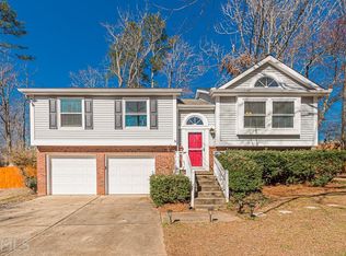 1430 Taylor Oaks Dr, Roswell, GA 30076