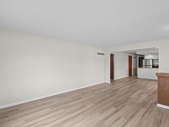 3rd image of 231 South 5th STREET