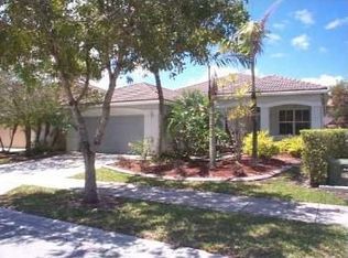 849 Sunflower Cir, Weston, FL 33327