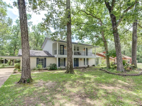 2006 Athens Dr, New Caney, TX 77357