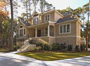 9 Sea Ln, Hilton Head Island, SC 29928