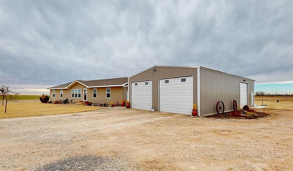 511 S Eisenhower St, OK 73832 MLS 20230324 Zillow