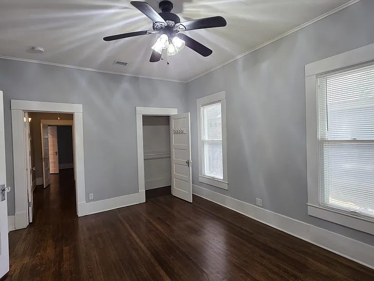 1401 S Elwood Ave — Photo 20