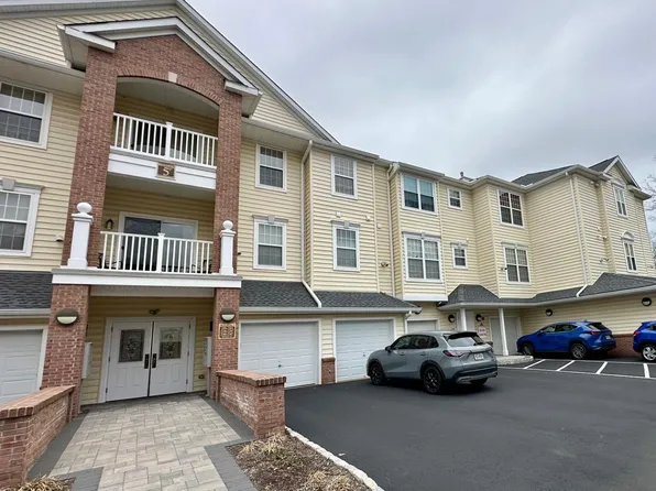 2303 Neville Ct, Somerset, NJ 08873