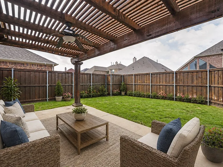 13075 Janet Dr — Photo 26