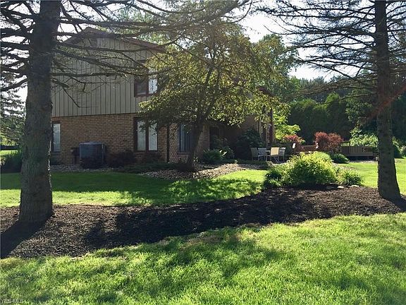 5th image of 2211 Anthony Dr
