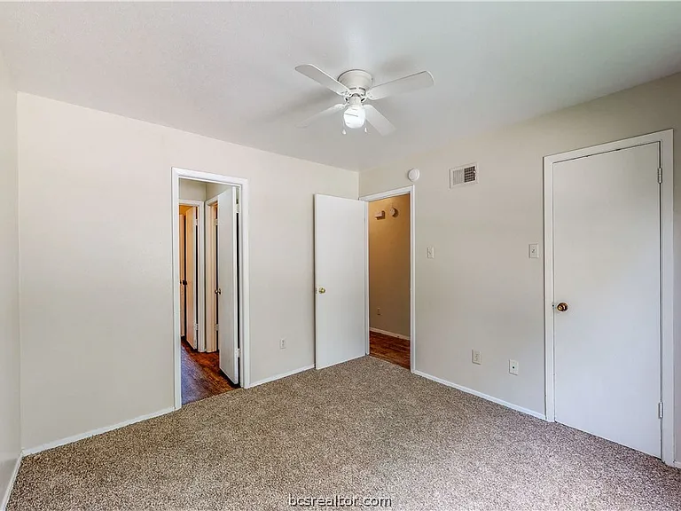 303 Manuel Dr #C — Photo 16